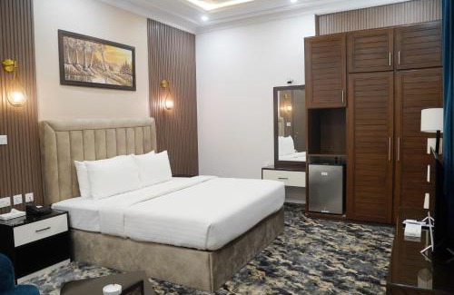 Sahiwal Hotel | Swarg Hotel
