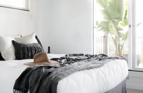 Byron Bay Casa | Sway - stunning 5 BR beach house with pool