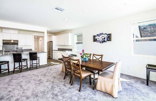 Jurupa Valley Casa | Sweeping Views on June Mountain Wy #41243