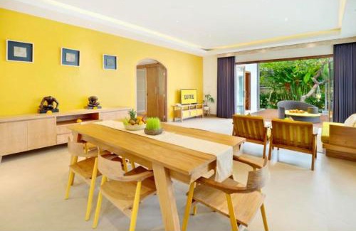 Kerobokan Villa | Sweet 3 BR Private Pool Villa Garden View ZN116
