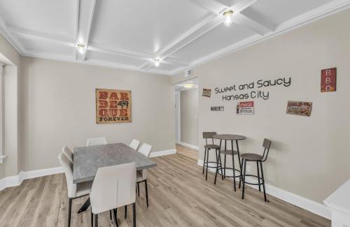 South Hyde Park Apartamento | Sweet and Saucy Kansas City