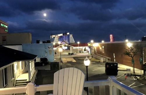 Ocean City Apartamento | Sweet Caroline -Boardwalk, Luxury, 2 Bedroom, OCMD