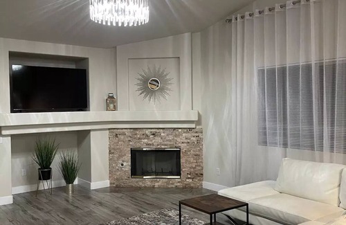 Antelope Casa | Sweet Holiday