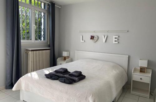 Fontaine Lestang-Bagatelle-Papus-Tabar-Bordelongue Casa | Sweet Home - 55m2 appartment, garden, swimming pool, parking