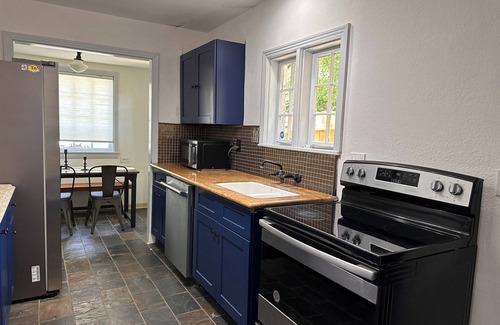 Alamo Heights Casa | Sweet Home in Vibrant Alamo City