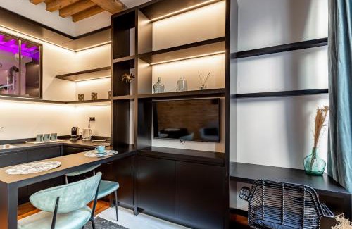 Griffon - Royale Apartamento | SWEET LEONE II -appartement avec spa privé-Lyon Place Terreaux