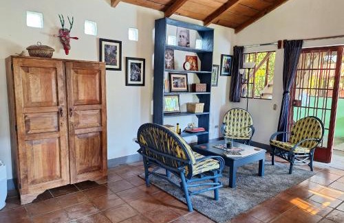 San Pedro La Laguna Casa | Sweet little cottage at Lake La Laguna