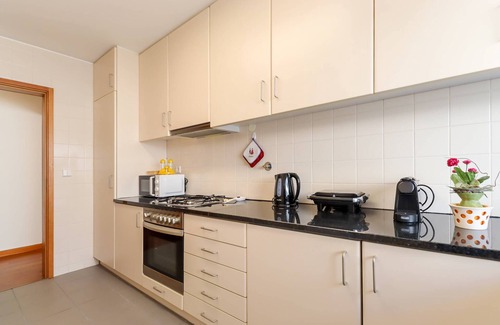 Viana do Castelo Apartamento | Sweet Living Viana - City Centre Apt with Garage