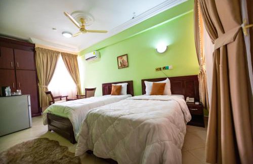 Kumasi Hotel | SWEET PEE EXECUTIVE HOTEL