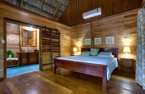 Negroman Cabina | Sweet Songs Jungle Lodge, a Muy’Ono Resort