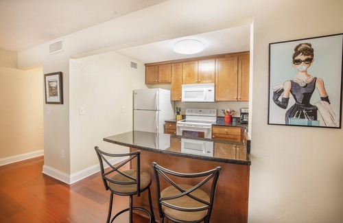 St. Petersburg Condominio | Sweet Spot en el centro de St. Pete