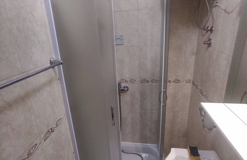 Vozdovac Apartamento | Sweet urban apartment for max 4 Pet friendly, free public parking