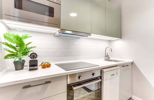 L'Antiga Esquerra de l'Eixample Apartamento | Sweett | Aragon - Tres Habitaciones Piso, Capacidad 6
