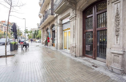 L'Antiga Esquerra de l'Eixample Apartamento | Sweett | Aragon - Tres Habitaciones Piso, Capacidad 6