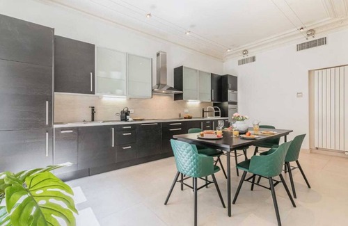 Champs-Elysees Apartamento | Sweett | Cerisoles - Dos Habitaciones Piso, Capacidad 6