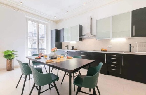 Champs-Elysees Apartamento | Sweett | Cerisoles - Dos Habitaciones Piso, Capacidad 6