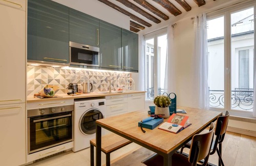 Bonne-Nouvelle Apartamento | Sweett | Clery - Dos Habitaciones Piso, Capacidad 4
