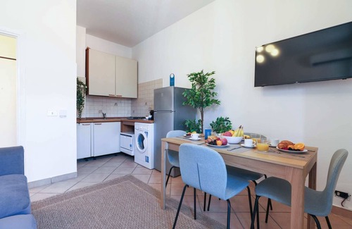 Zona Solari Apartamento | Sweett | Modigliani - Una Habitación Piso, Capacidad 4