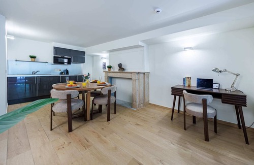 Upper Town Apartamento | Sweett | One Bedroom Apartment - Mas A-Garden