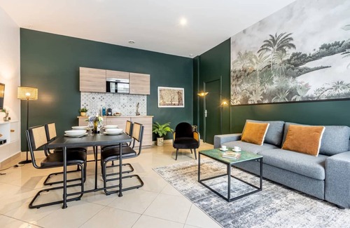 Faubourg-du-Roule Apartamento | Sweett | Ponthieu IV