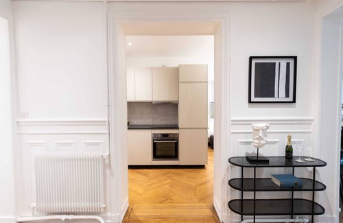 Faubourg-du-Roule Apartamento | Sweett | Wagram Suite II