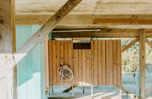 Salvo Cabaña | "Swell Life"- Cozy Oceanside Cottage- Short Walk To Ocean- Quiet Beach Access
