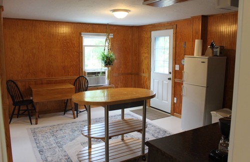 Avon Apartamento | Swell Suite Apartment, Private, One block to beach