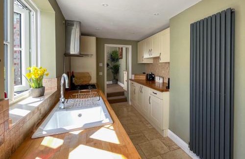 Easton on the Hill Casa | Swift Nest Cottage