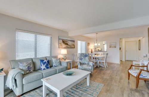 Oceanmarsh Subdivision Apartamento | Swim and Relax St Helena Island Gem with Deck!