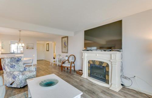 Oceanmarsh Subdivision Apartamento | Swim and Relax St Helena Island Gem with Deck!