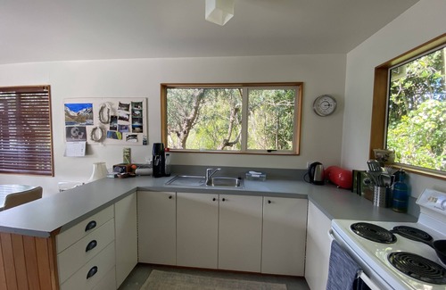 Saint Omer Casa | Sandy Bay Holiday Home, Kenepuru Sound
