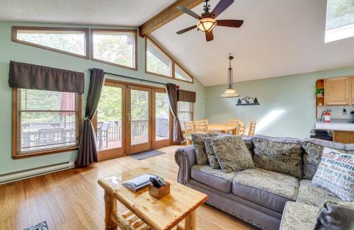 Greentown Casa | Swim, Hike and Unwind Resort Cabin in Lake Ariel!