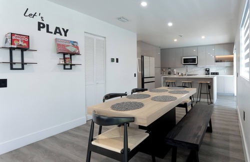 Princeton Casa | Swim, Sip & Stay-Your private POOL Gateway!!Midway to Key Largo and Miami Beach.