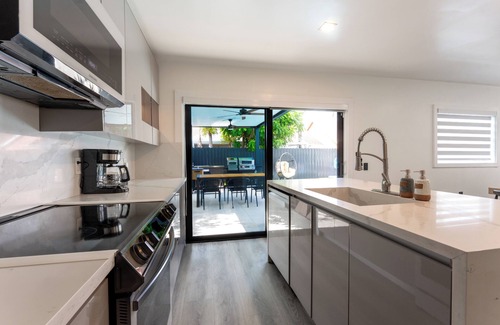 Princeton Casa | Swim, Sip & Stay-Your private POOL Gateway!!Midway to Key Largo and Miami Beach.
