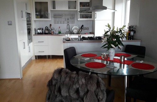 Battersea Apartamento | Long Stay London Flat con piscina