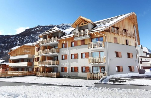 La Salle-les-Alpes Apartamento | Swimming pool, parking, tv, ski locker, 39-49m², Serre Chevalier