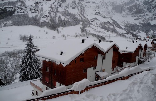 Leukerbad Apartamento | Retiro alpino suizo en la hermosa Leukerbad. Cerca de baños y remontes.