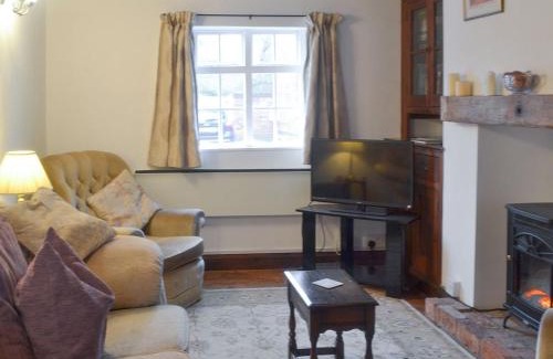 Alrewas Casa | Swiss Cottage - E5375