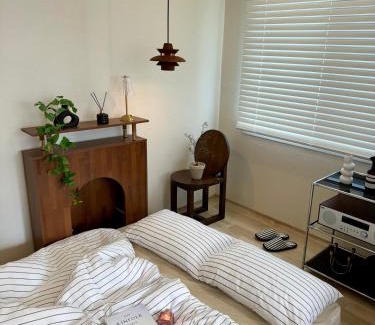 Suyeong-Gu Casa | Swiss Cottage