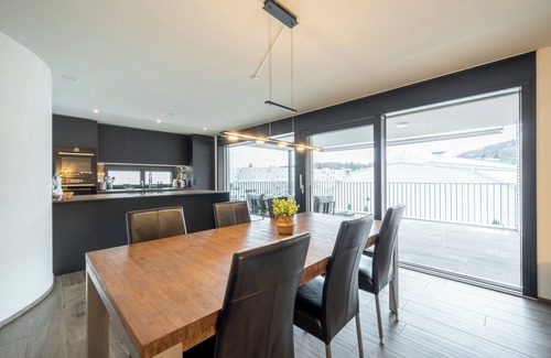 Menziken Apartamento | Swiss Living - High-Tech Kitchen, 1G WiFi, Balcony