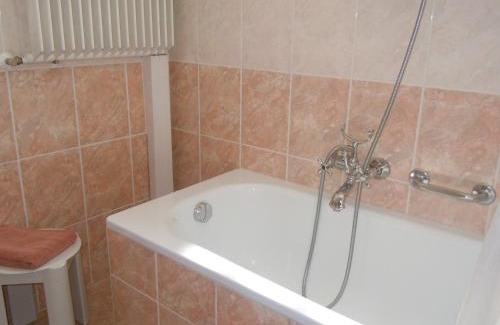Lugano City-Centre Cabina | Swiss Lodge Nassa Garni
