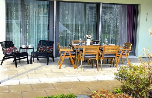 Central Interlaken Condominio | SwissHut Modern 10min Interlaken West Station - Apart Markt