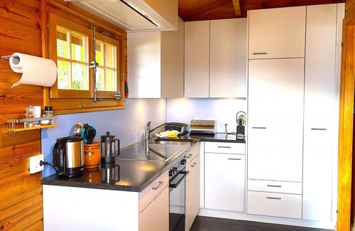 Aeschlen ob Gunten Chalet De Esquí | SwissHut Stunning Views Alps & Lake - Chalet Emmit