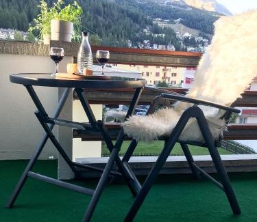 Sankt Moritz-Bad Apartamento | SWISSME - Neu-Seeblick-Balkon-Parkplatz-Nahe Bergbahn