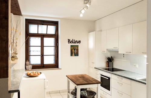 Villeneuve Apartamento | Boutique 3 Bedroom Swiss Riviera Apartment