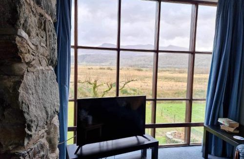 Llanelltyd Casa | Swn y nant Barmouth road A496 Llanelltyd
