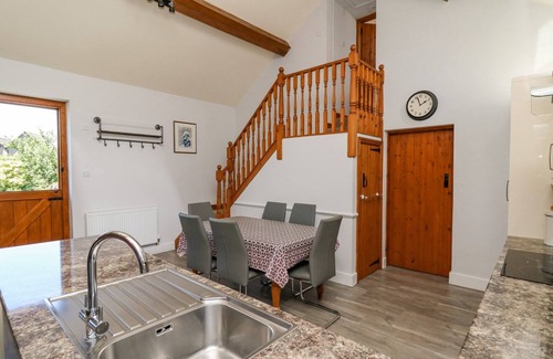 Bryn-crug Cabaña | SWN Y NANT, family friendly, character holiday cottage in Tywyn