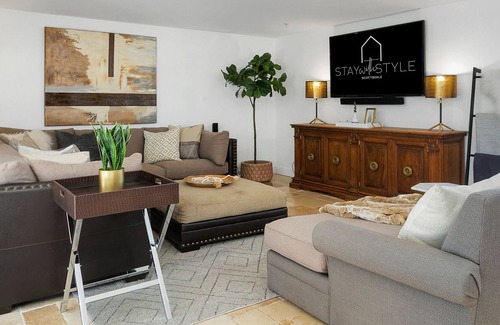Shea North Estates Casa | SWSSPickleballRanch Private Pool Peloton Designer Family home Guest House