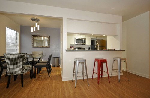 Anderson Mill Apartamento | SXSW, FORMULA 1, ACL, bodas, vacaciones, SOLO POR DIVERSION