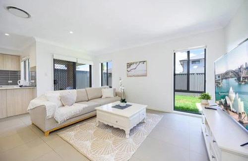 Cobbitty Casa | Sydney Cobbitty 4bed house,close Oran Park
